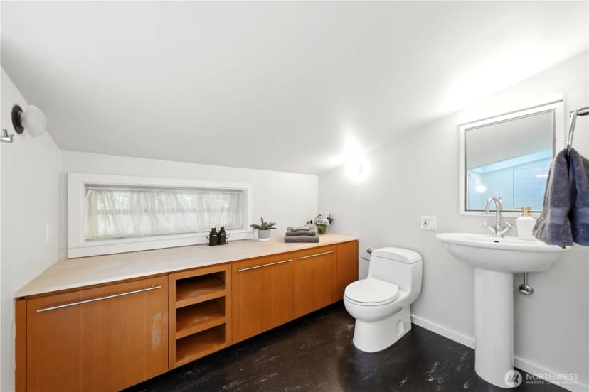 Property photo for 1731 Lake Washington Boulevard S, Seattle photo 26