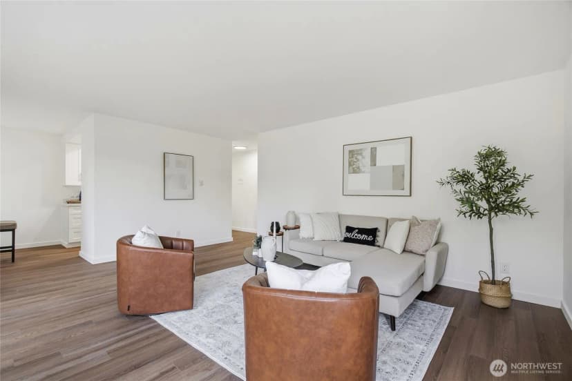 Property photo for 18900 8th Avenue Nw #203, Shoreline photo 5