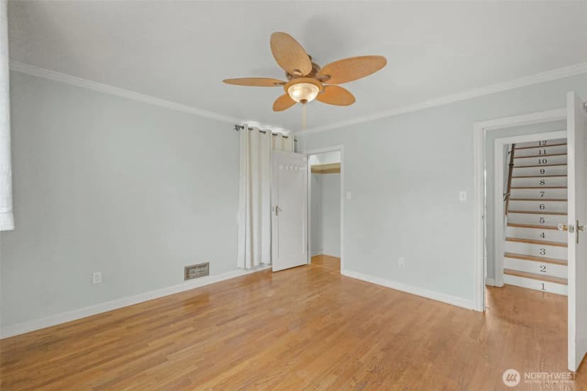 Property photo for 4550 6th Avenue, Tacoma photo 10