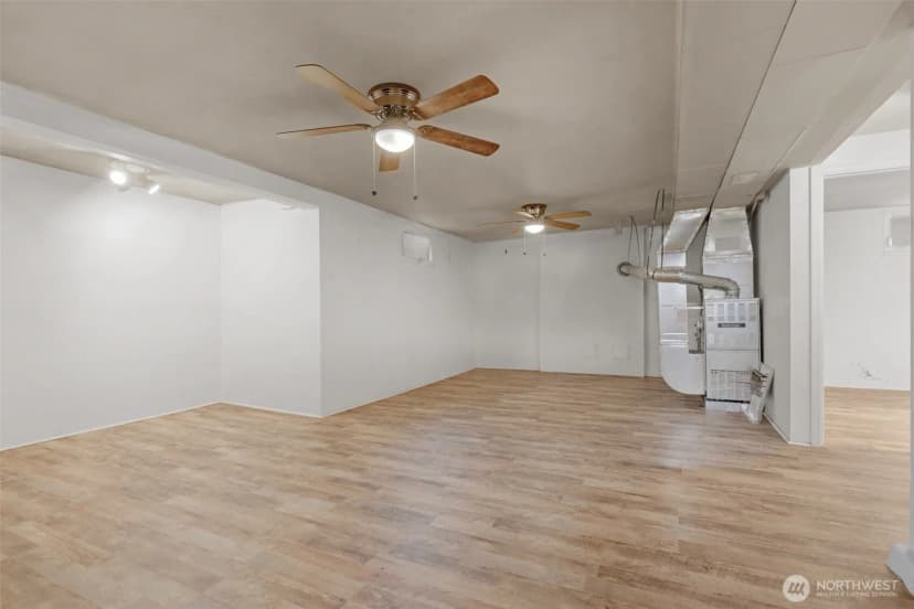 Property photo for 4550 6th Avenue, Tacoma photo 17