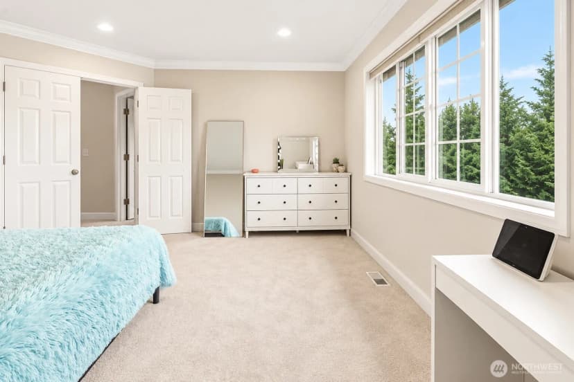 Property photo for 8218 Ne 187th Way, Kenmore photo 22