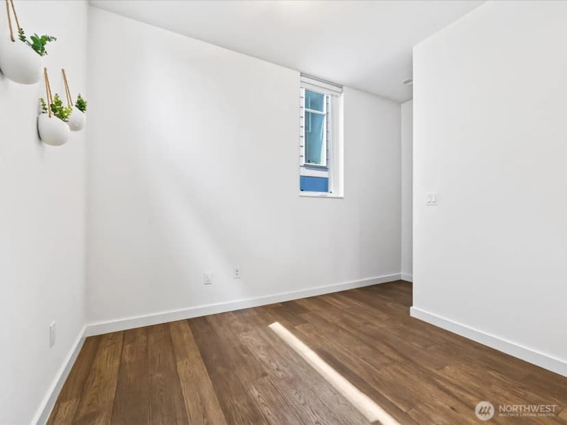 Property photo for 1339 15th Avenue S, Seattle photo 23