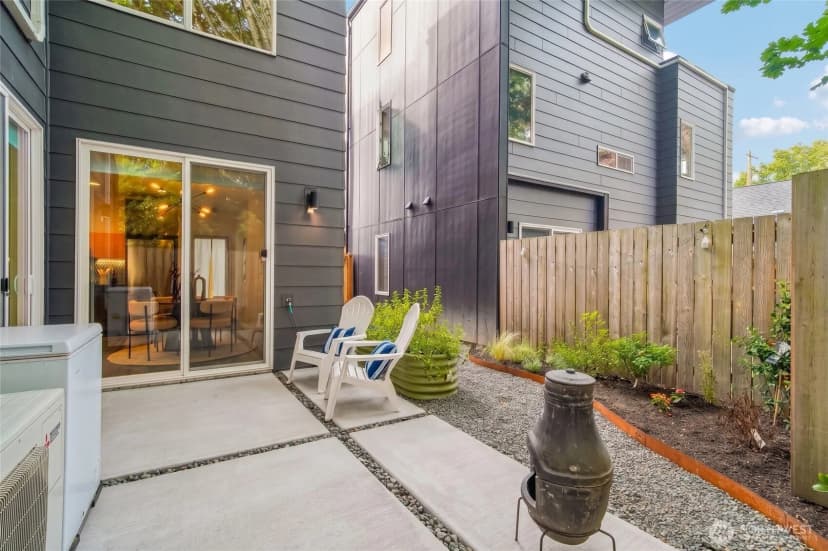 Property photo for 731 S Southern Street #6, Seattle photo 9