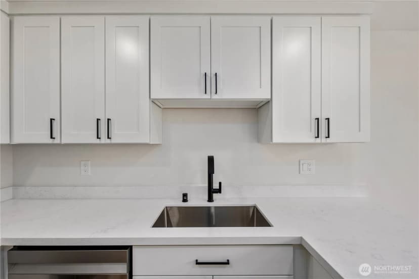 Property photo for 2201 Nw 64th Street #d, Seattle photo 17