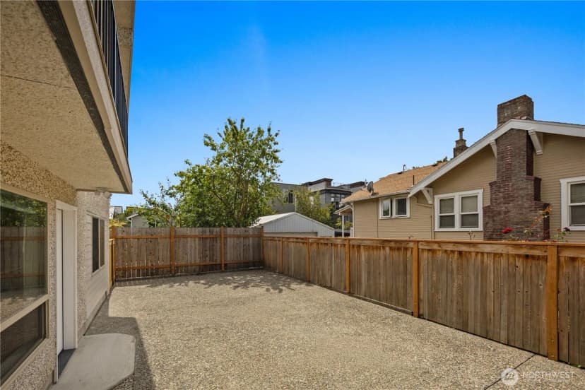 Property photo for 2201 Nw 64th Street #d, Seattle photo 10