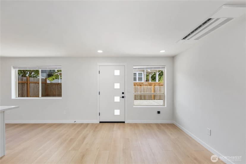Property photo for 2201 Nw 64th Street #d, Seattle photo 8