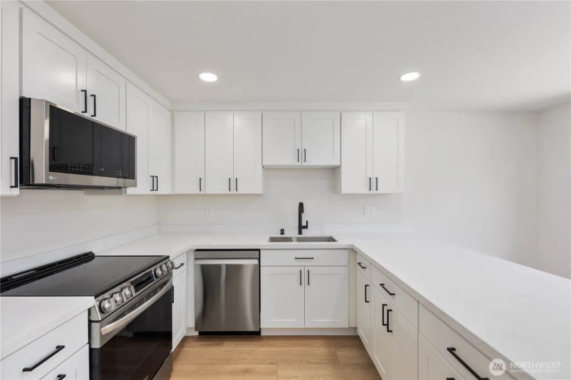 Property photo for 2201 Nw 64th Street #d, Seattle photo 15
