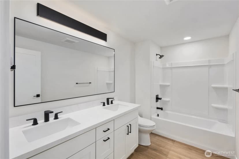 Property photo for 2201 Nw 64th Street #d, Seattle photo 24