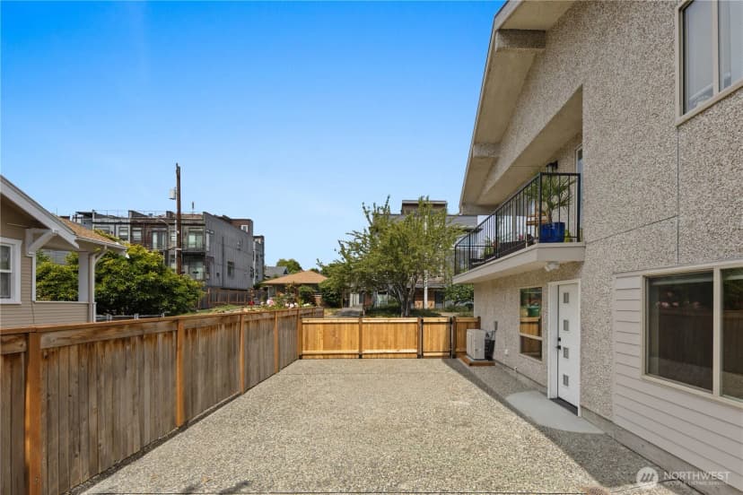 Property photo for 2201 Nw 64th Street #d, Seattle photo 33