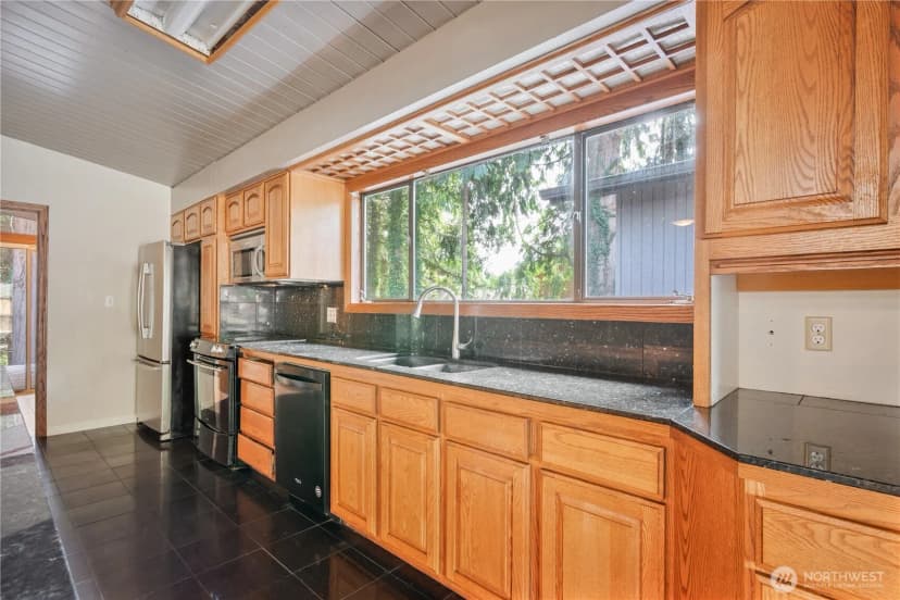 Property photo for 3560 Fairway Lane, Longview photo 11