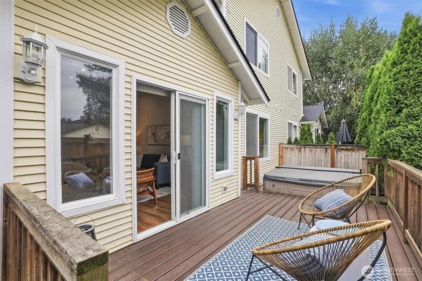 Property photo for 5012 Freeport Lane #b, Mukilteo photo 33