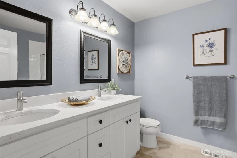 Property photo for 5012 Freeport Lane #b, Mukilteo photo 19