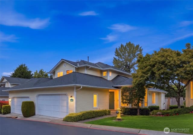 Property photo for 5012 Freeport Lane #b, Mukilteo