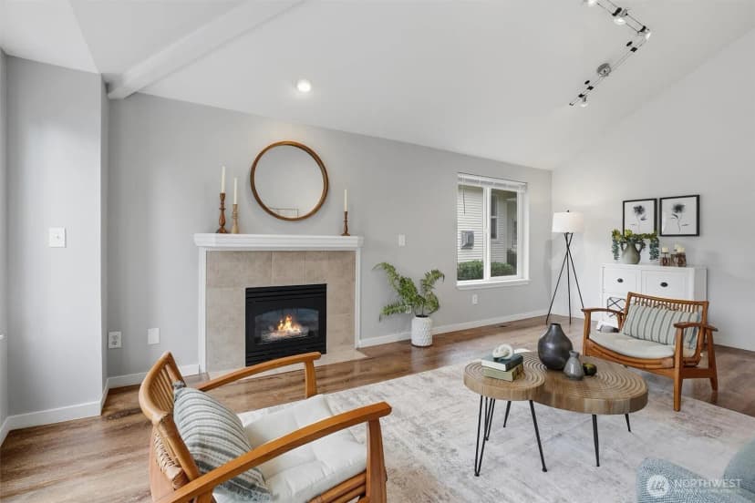 Property photo for 5012 Freeport Lane #b, Mukilteo photo 15