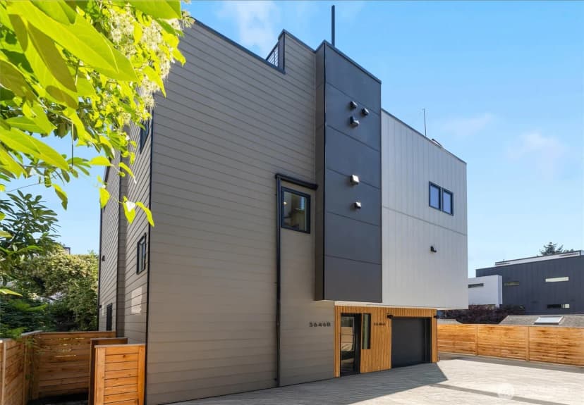 Property photo for 3646 B Greenwood Avenue N, Seattle