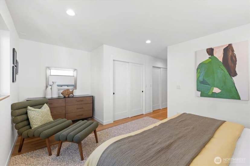 Property photo for 3646 B Greenwood Avenue N, Seattle photo 22