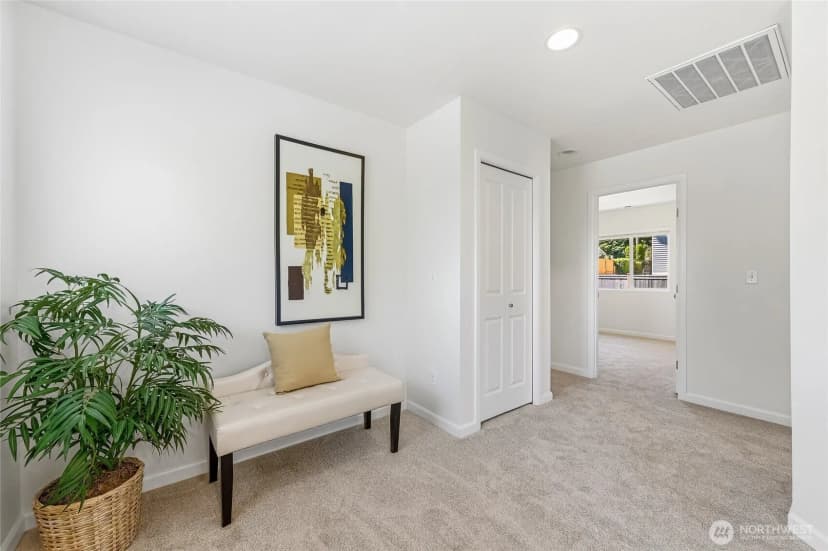 Property photo for 7624 Ne 201st Place, Kenmore photo 21