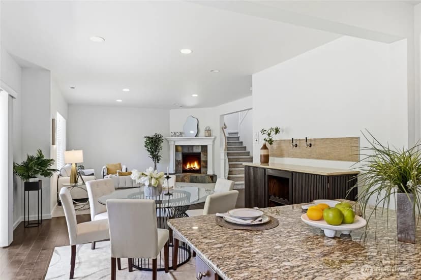 Property photo for 7624 Ne 201st Place, Kenmore photo 19