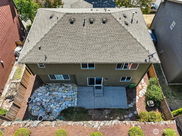 Property photo for 7624 Ne 201st Place, Kenmore photo 4