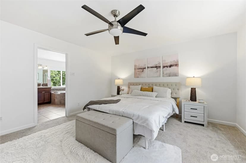 Property photo for 7624 Ne 201st Place, Kenmore photo 24
