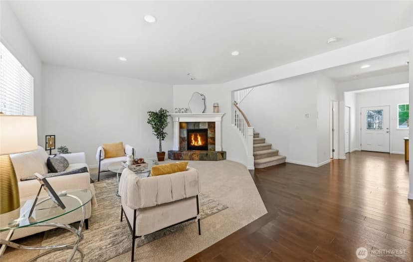Property photo for 7624 Ne 201st Place, Kenmore photo 12
