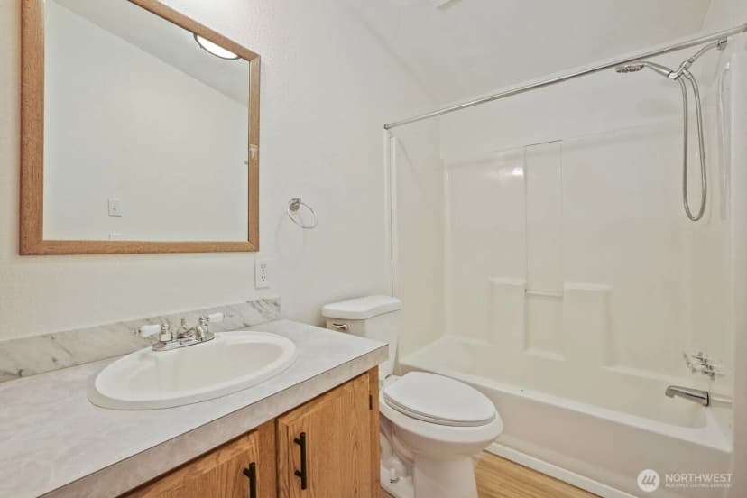 Property photo for 23612 Se 286th Street, Maple Valley photo 24