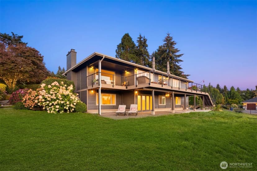 Property photo for 14350 160th Place Ne, Woodinville photo 8