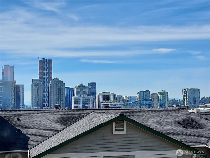 Property photo for 604 122nd Avenue Ne, Bellevue photo 10