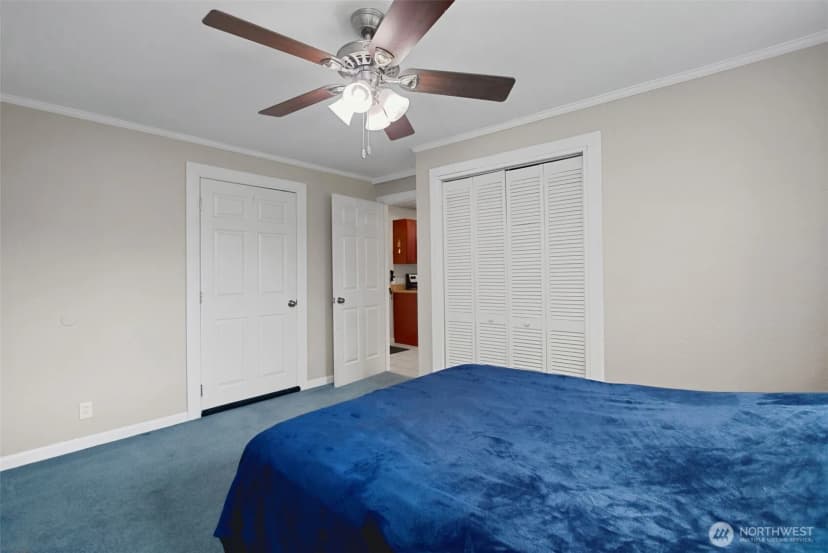 Property photo for 9006 Lawndale Avenue Sw, Lakewood photo 13