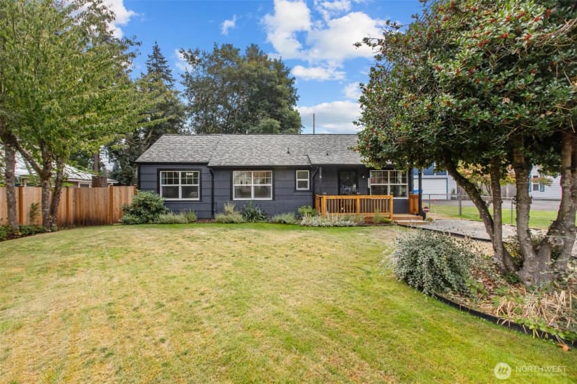 Property photo for 9006 Lawndale Avenue Sw, Lakewood photo 32