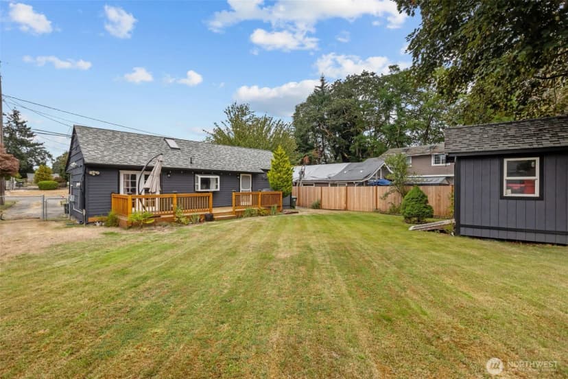 Property photo for 9006 Lawndale Avenue Sw, Lakewood photo 26