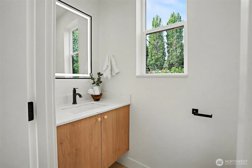 Property photo for 9014 4th Avenue Nw, Seattle photo 14