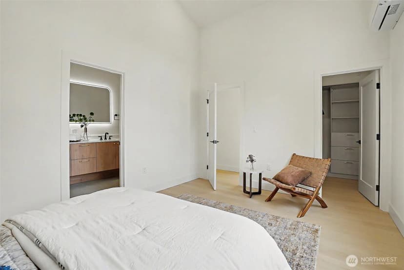 Property photo for 9014 4th Avenue Nw, Seattle photo 19