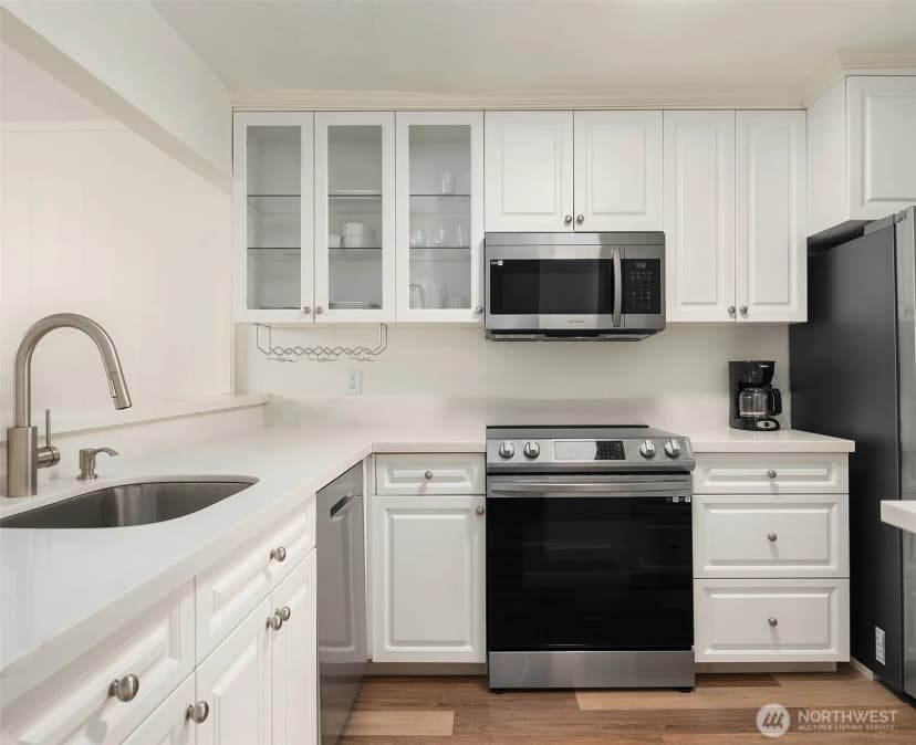 Property photo for 6582 137th Avenue Ne #414, Redmond photo 14