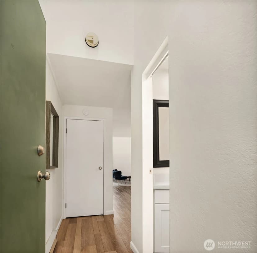 Property photo for 6582 137th Avenue Ne #414, Redmond photo 4