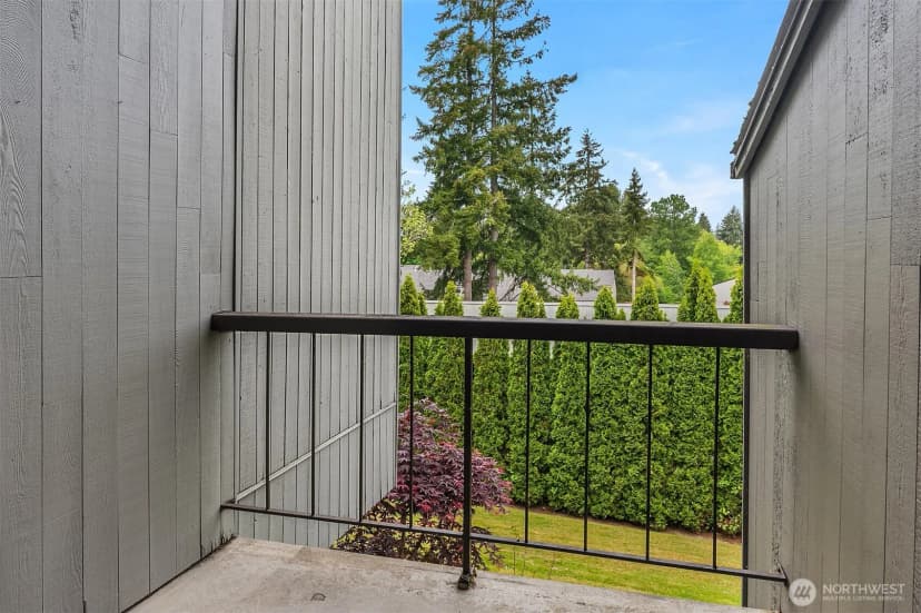 Property photo for 6582 137th Avenue Ne #414, Redmond photo 23