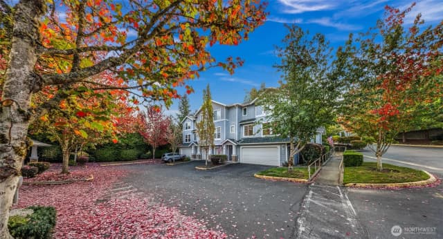 Property photo for 14007 69th Drive Se #p4, Snohomish photo 4