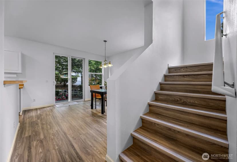 Property photo for 14007 69th Drive Se #p4, Snohomish photo 16