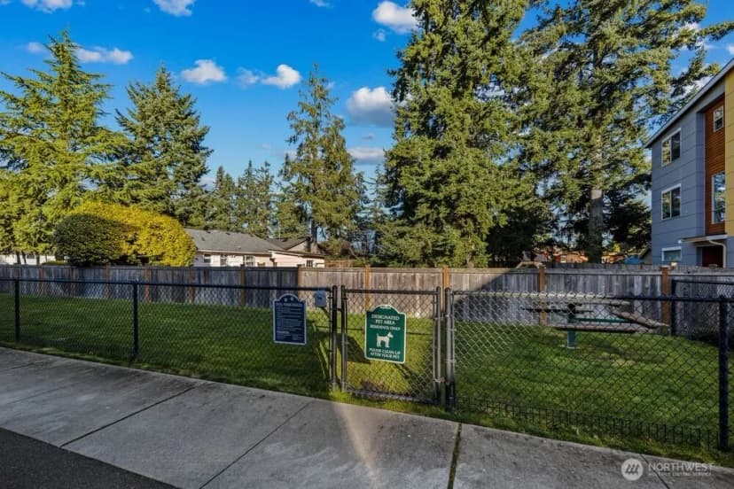 Property photo for 7628 222nd Street Sw #a4, Edmonds photo 27