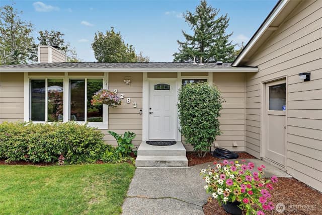 Property photo for 2283 Aspen Street Se, Port Orchard photo 3