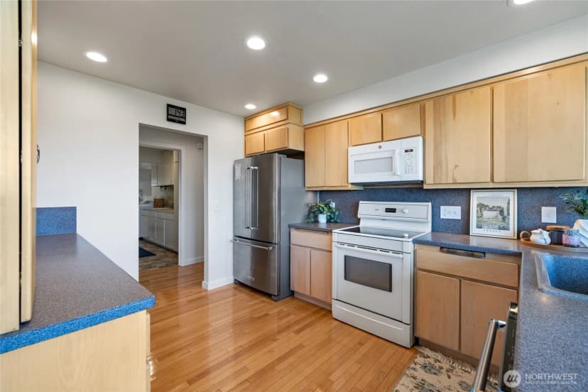 Property photo for 8152 Se Haida Dr, Port Orchard photo 12