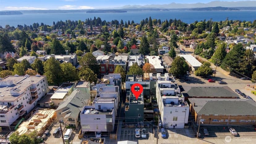 Property photo for 6016 California Avenue Sw #d, Seattle photo 37