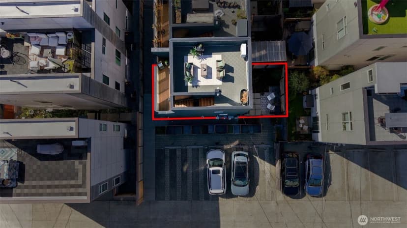 Property photo for 6016 California Avenue Sw #d, Seattle photo 34