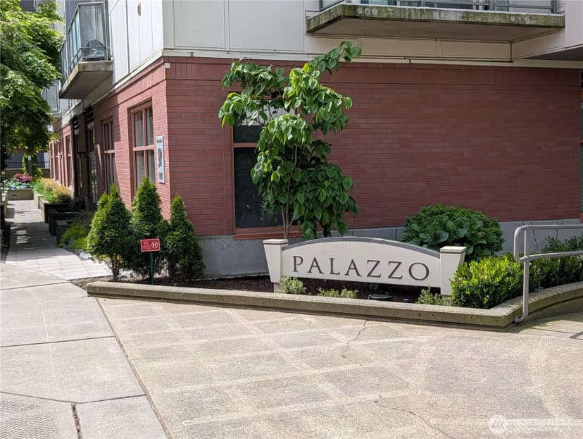 Property photo for 1100 106th Avenue Ne #704, Bellevue photo 19