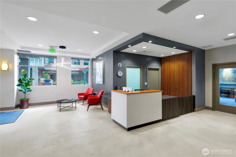 Property photo for 1100 106th Avenue Ne #704, Bellevue photo 16
