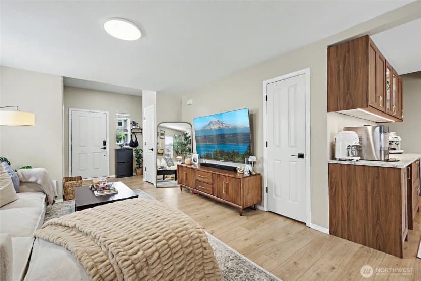 Property photo for 28112 239th Place Se, Maple Valley photo 8