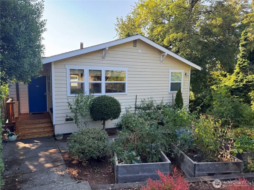 Property photo for 201 28th Avenue, Seattle photo 39