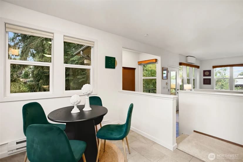 Property photo for 201 28th Avenue, Seattle photo 7