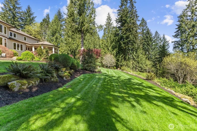 Property photo for 13748 242nd Avenue Ne, Woodinville photo 9