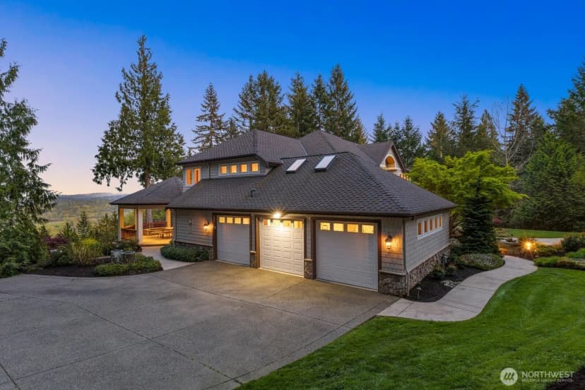 Property photo for 13748 242nd Avenue Ne, Woodinville photo 37